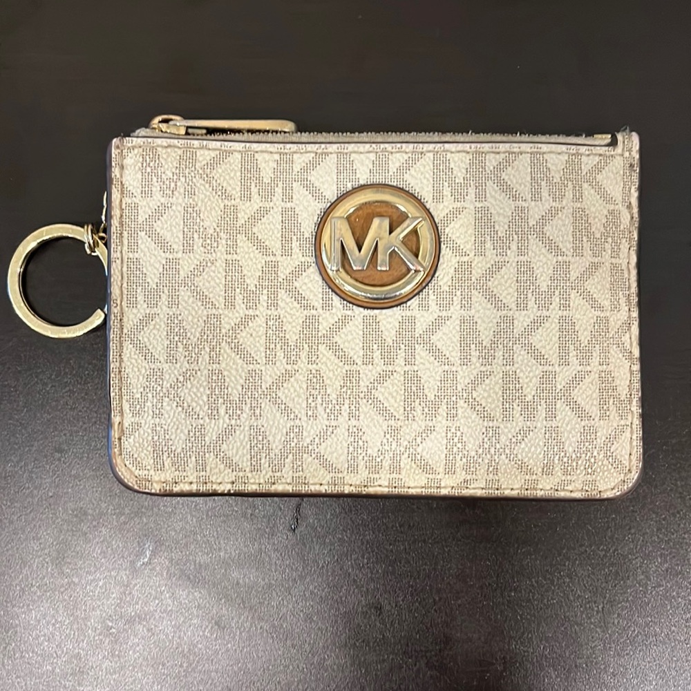 Michael Kors coin wallet and keychain